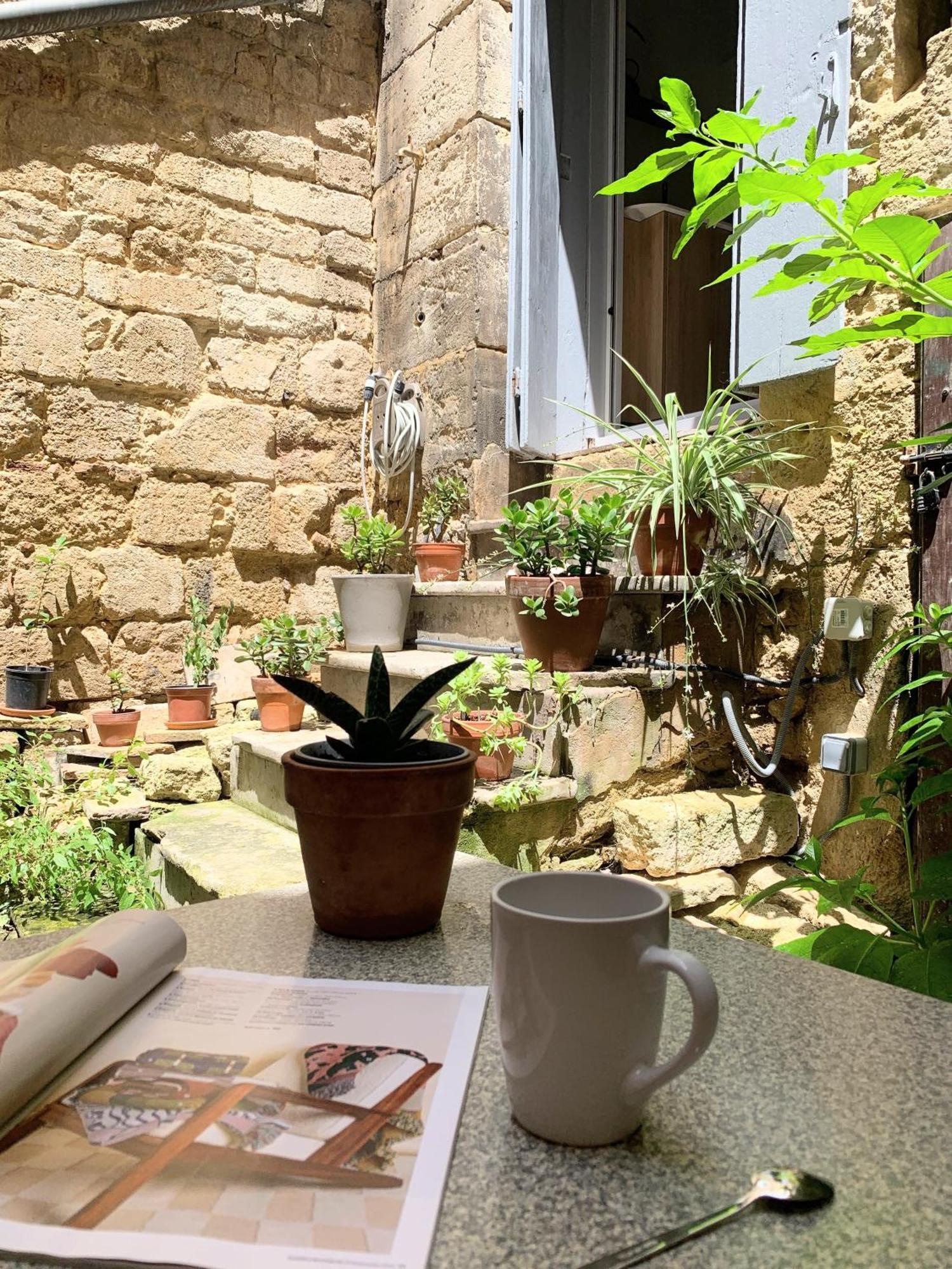 Home Chic Home - Les Suites De La Comedie Μονπελιέ Εξωτερικό φωτογραφία